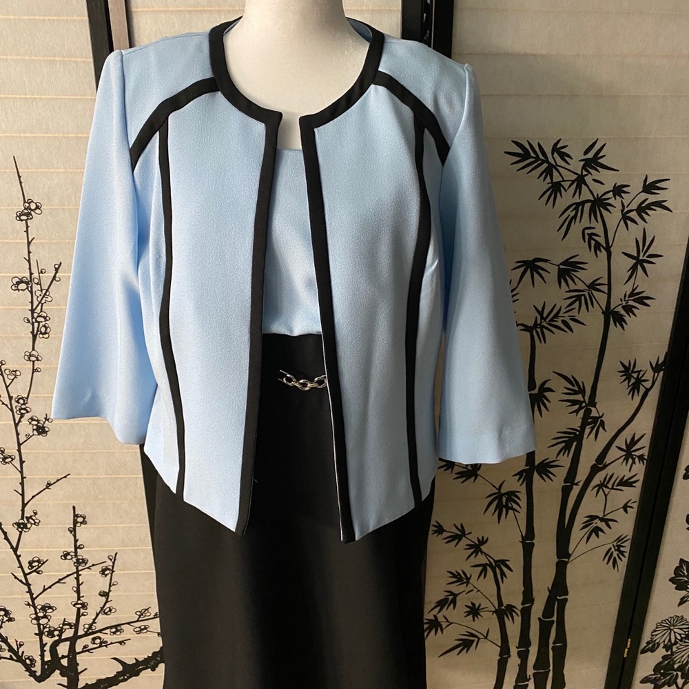 Sandra Darren two piece sheath dress with jacket